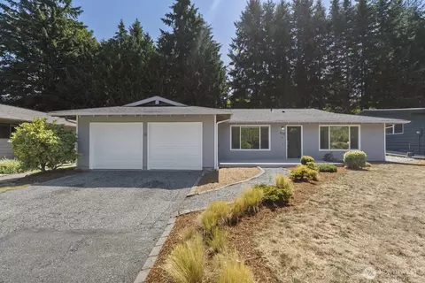 210 219th Pl SW, Bothell, WA 98021