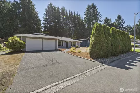 Exterior - 210 219th Pl SW, Bothell, WA 98021 photo 8 of 8