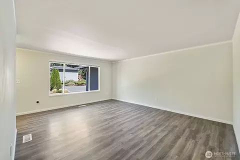 Living - 210 219th Pl SW, Bothell, WA 98021 photo 4 of 8
