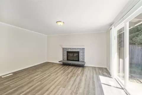 Living - 210 219th Pl SW, Bothell, WA 98021 photo 7 of 8