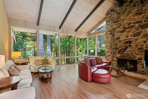 Living - 19419 Grannis Rd, Bothell, WA 98012 photo 1 of 5