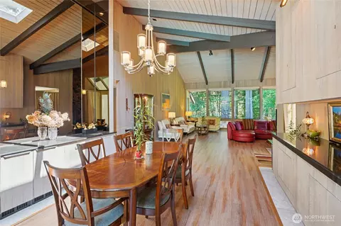 Dining - 19419 Grannis Rd, Bothell, WA 98012 photo 1 of 2