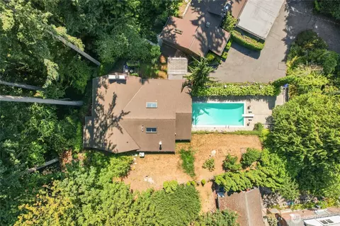 View/Area - 19419 Grannis Rd, Bothell, WA 98012 photo 1 of 3