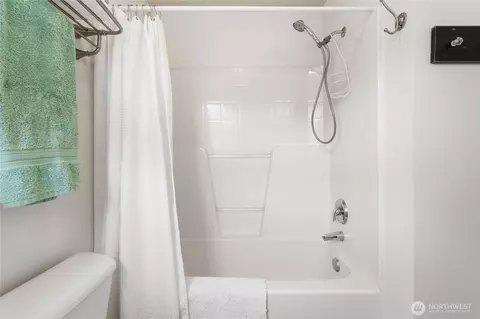 21104 1st Ave W, Bothell, WA 98021 photo 30