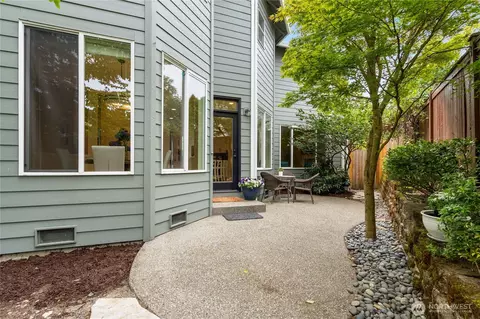 21104 1st Ave W, Bothell, WA 98021 photo 32