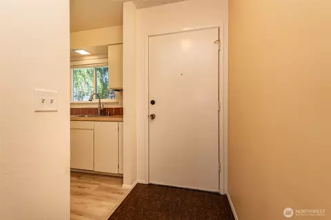 Entry Way - 823 N Bakehouse Ct, Sequim, WA 98382 photo 1 of 2