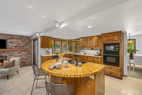 Kitchen - 14103 26th Ct SE, Mill Creek, WA 98012 photo 3 of 5