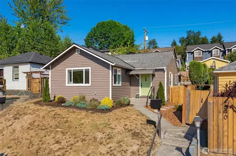 4836 25th Ave SW, Seattle, WA 98106