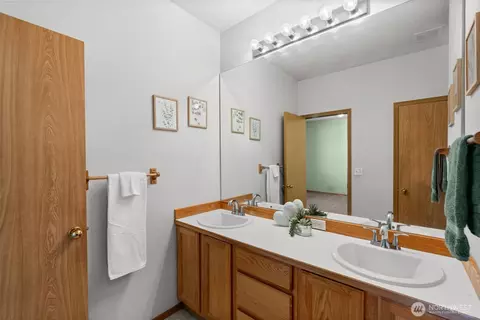 21418 42nd Ave E, Spanaway, WA 98387 photo 24