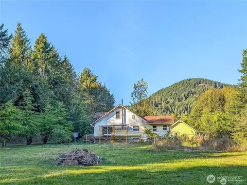 202 Kauer Rd, Randle, WA 98377