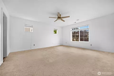 Bedroom - 3903 154th Pl SE, Bothell, WA 98012 photo 1 of 3