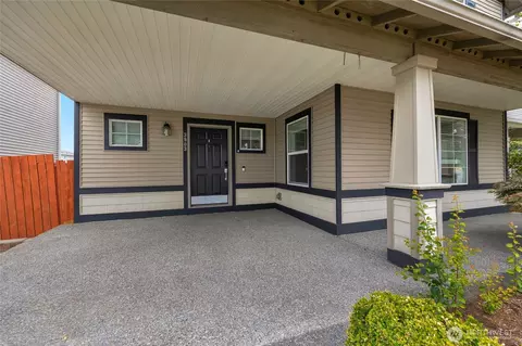 Exterior - 3903 154th Pl SE, Bothell, WA 98012 photo 8 of 8