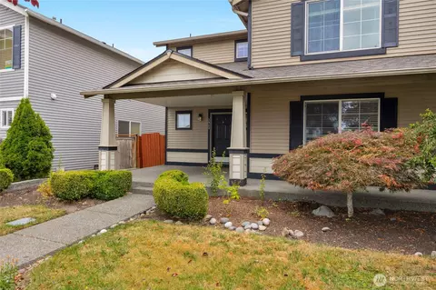 Exterior - 3903 154th Pl SE, Bothell, WA 98012 photo 6 of 8