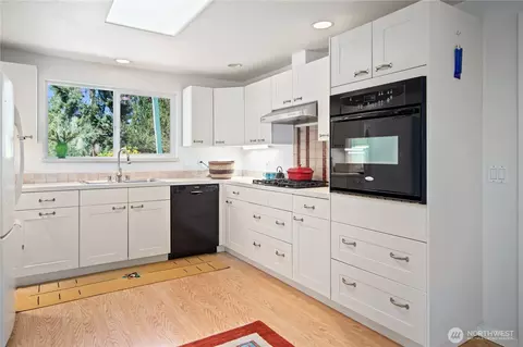 Kitchen - 245 Gupster Rd, Sequim, WA 98382 photo 1 of 2