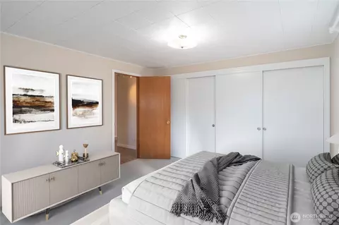 Bedroom - 245 Gupster Rd, Sequim, WA 98382 photo 3 of 6
