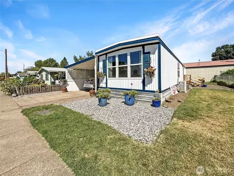 1019 NEmpire St, College Place, WA 99324