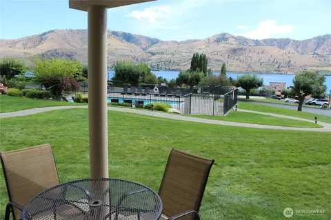 100 Lake Chelan Shores Dr #17-4C, Chelan, WA 98816