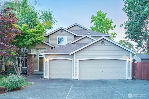 5006 83rd St SW, Lakewood, WA 98499