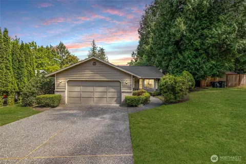 1232 Lakeview St, Bellingham, WA 98229