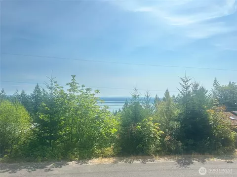 201 Tog Rd, Brinnon, WA 98320