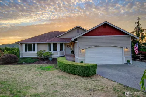 23799 Copper River Ct, Mount Vernon, WA 98274