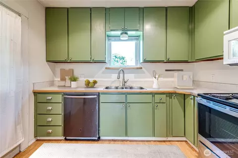 2702 22nd St, Everett, WA 98201 photo 6
