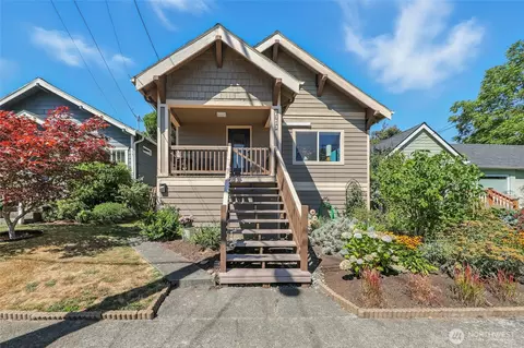 4616 S Orcas St, Seattle, WA 98118