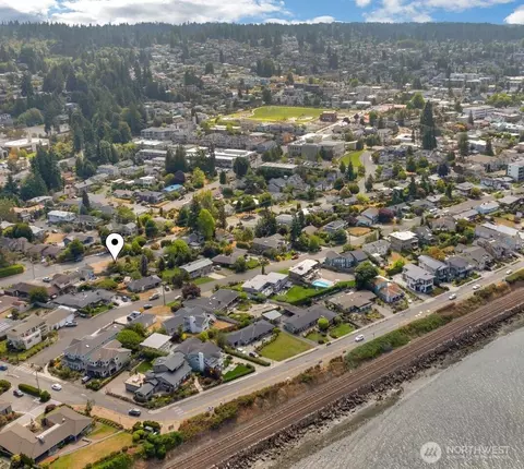View/Area - 611 3rd Ave N, Edmonds, WA 98020 photo 4 of 4