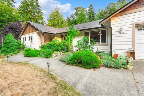 9240 Priddy Vista Rd NW, Seabeck, WA 98380