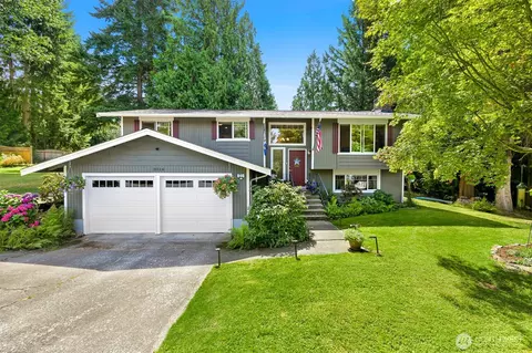 3016 Cascade Pl, Bellingham, WA 98229