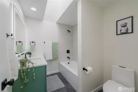 Bath - 4430 122nd Pl SE, Everett, WA 98208 photo 1 of 4
