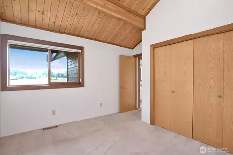 Bedroom - 22919 SE 438th St, Enumclaw, WA 98022 photo 2 of 3