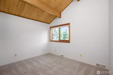 Bedroom - 22919 SE 438th St, Enumclaw, WA 98022 photo 3 of 3
