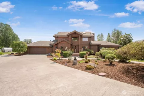 Exterior - 22919 SE 438th St, Enumclaw, WA 98022 photo 3 of 12