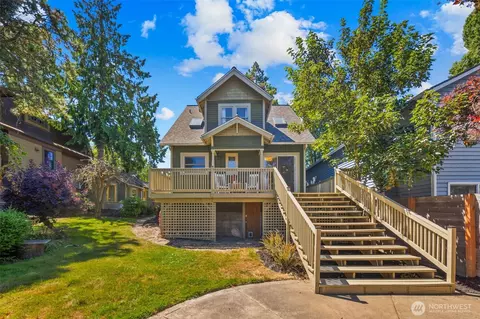 6104 Latona Ave NE, Seattle, WA 98115