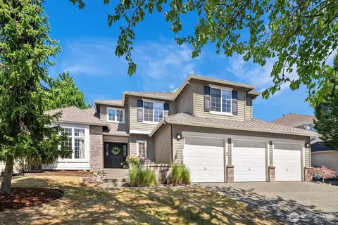 23140 NE 14th Ct, Sammamish, WA 98074