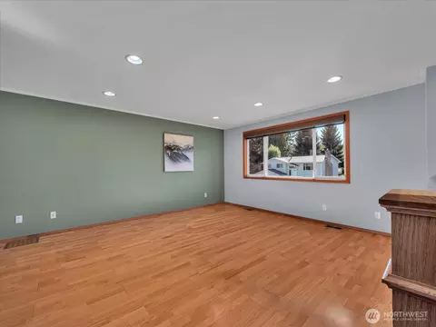 Living - 17503 24th Ave SE, Bothell, WA 98012 photo 3 of 5