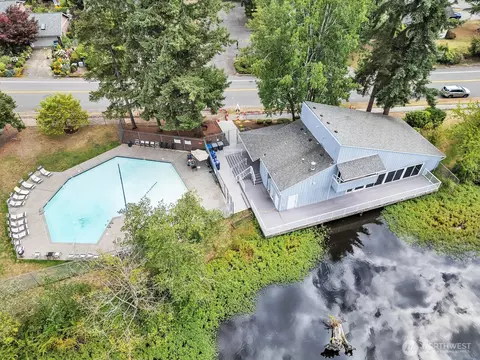 Exterior - 17503 24th Ave SE, Bothell, WA 98012 photo 3 of 11
