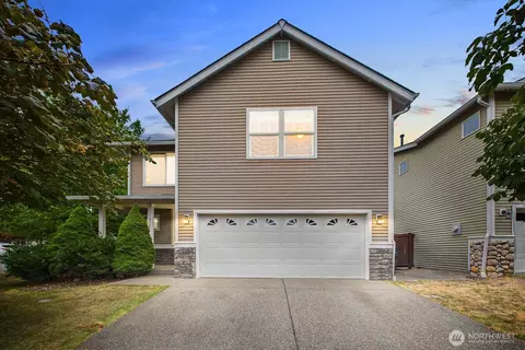 19712 99th St E, Bonney Lake, WA 98391