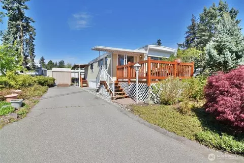 13320 Hwy 99 #82, Everett, WA 98204