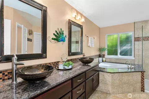 Bath - 19033 29th Ave SE, Bothell, WA 98012 photo 2 of 5