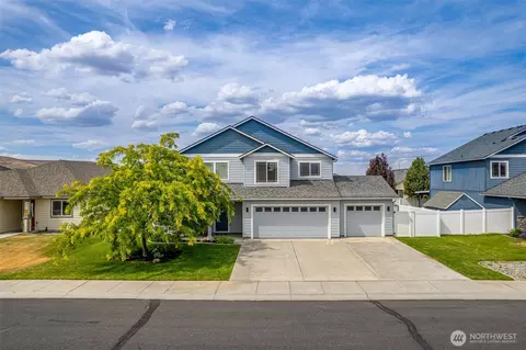 807 5th Ave NE, Ephrata, WA 98823