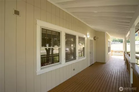 854 Mcfarland Dr, Sequim, WA 98382 photo 3