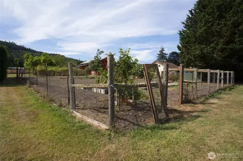854 Mcfarland Dr, Sequim, WA 98382 photo 25