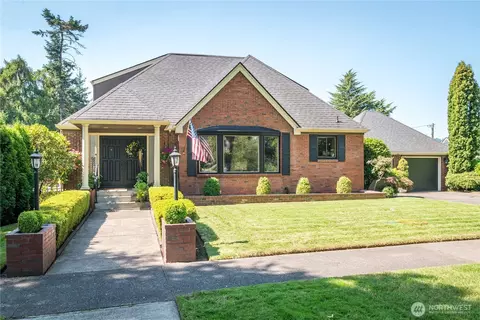 3223 NE Nichols Blvd, Longview, WA 98632
