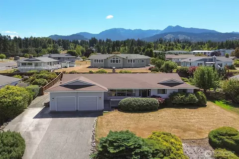 1836 E Lauridsen Blvd, Port Angeles, WA 98362