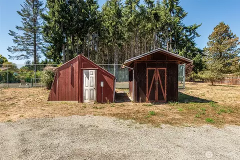 Exterior - 33 Pebble Way, Sequim, WA 98382 photo 7 of 13