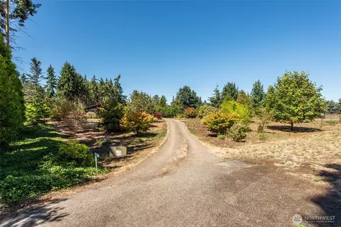 Exterior - 33 Pebble Way, Sequim, WA 98382 photo 5 of 13