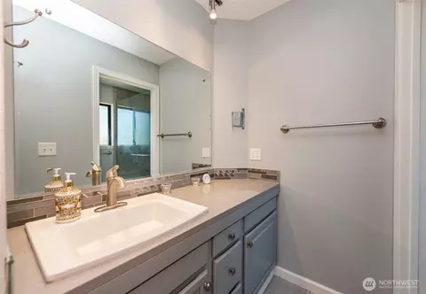 Bath - 33 Pebble Way, Sequim, WA 98382 photo 1 of 3