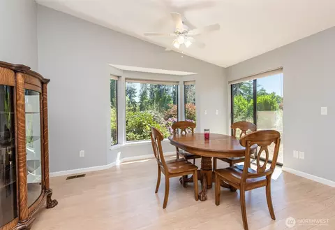Dining - 33 Pebble Way, Sequim, WA 98382 photo 2 of 3